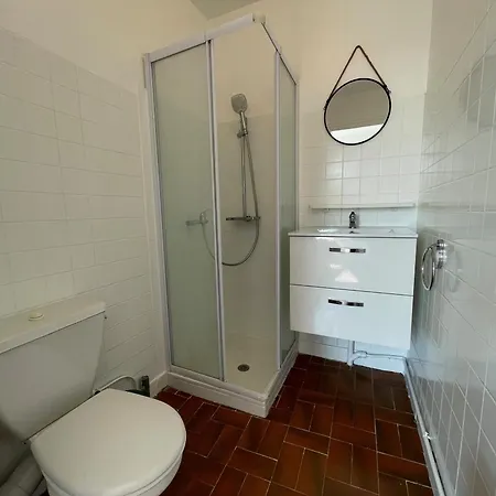 T2 Renove A Deux Pas De La - Fr-1-309-446 *